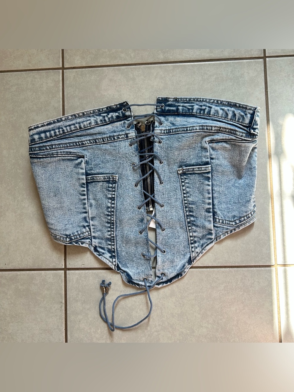 Akira TIED UP DENIM CORSET - Picture 4 of 8